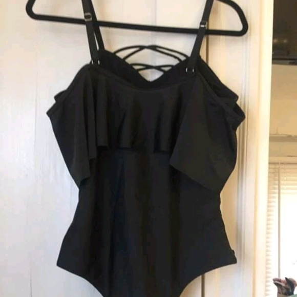 One Piece Black Swim Suit Off the Shoulder - Picture 11 of 11